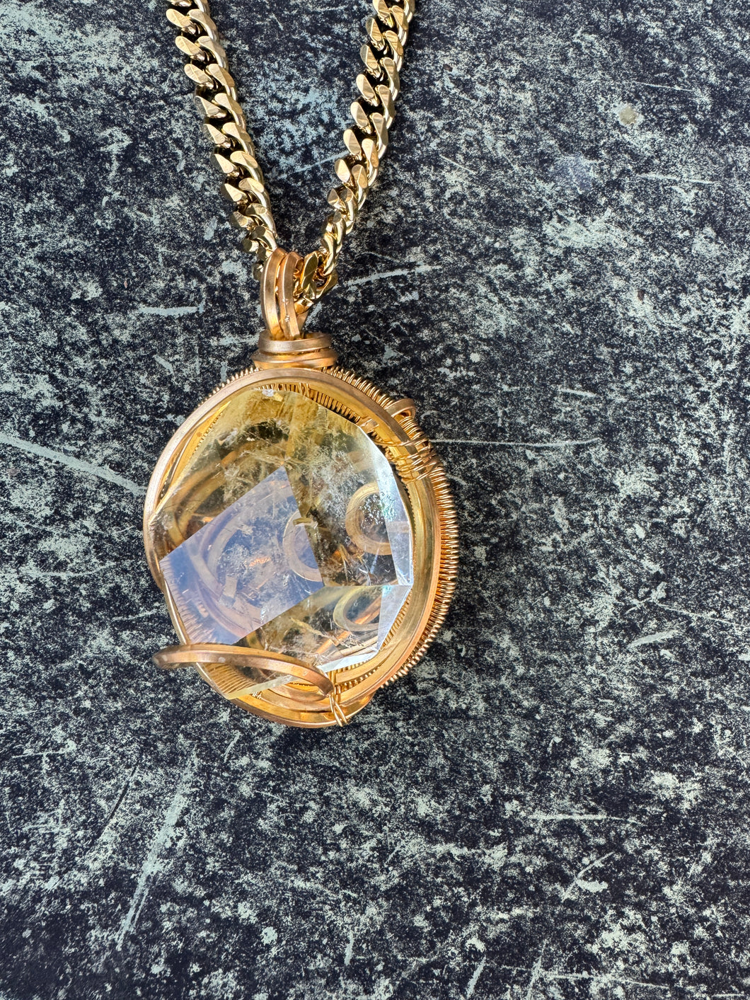 Citrine Cuban