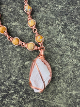 Load image into Gallery viewer, Crazy Lace Agate Clear Quartz Chain
