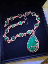 Load image into Gallery viewer, Green Tiger Eye Malachite Chain
